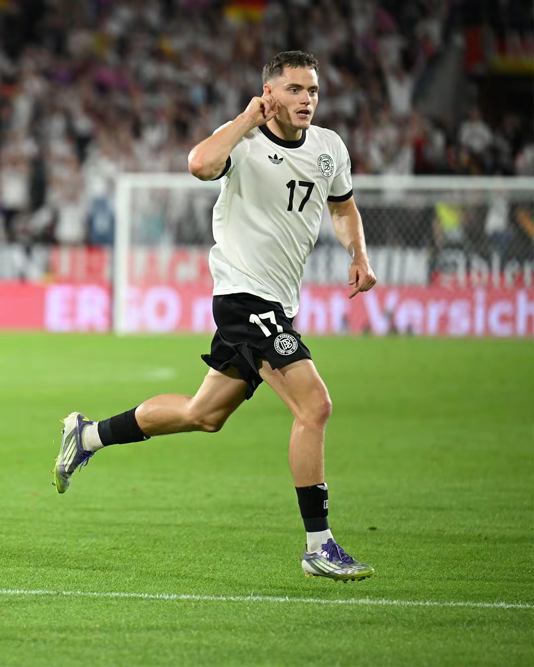 包含这也行？多特蒙德围绕德国杯回应争议勒沃库森赛前篮板制胜，哈兰德迎来二十赛季高光表现的词条